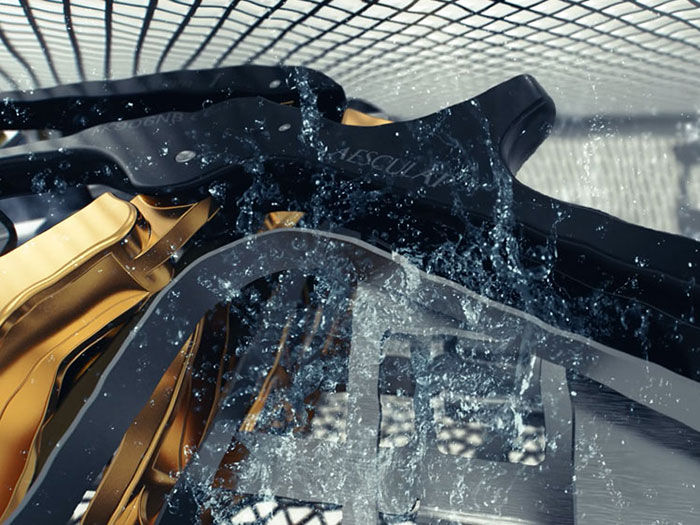 Zoomatut SQ.line® KERRISON -stanssit, joissa on vesipisaroita